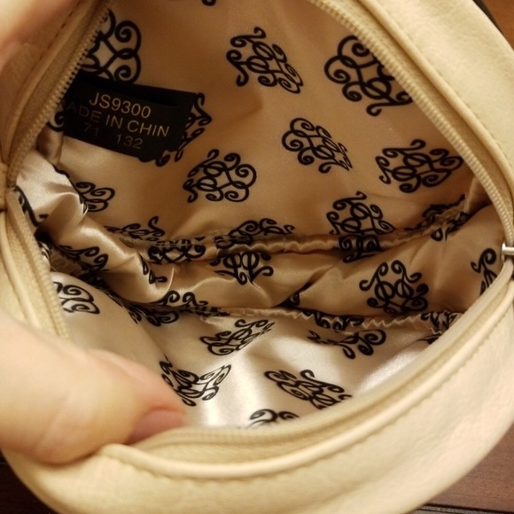 Jessica Simpson Purse - Picture 7 of 8